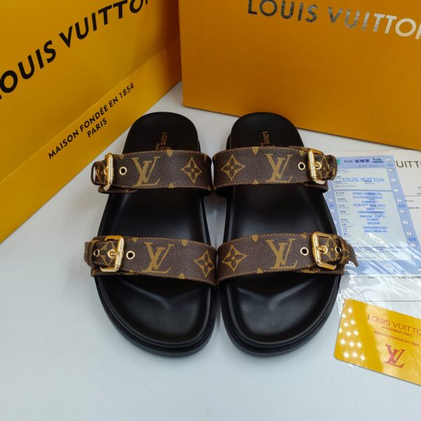 Louis Vuitton Slides