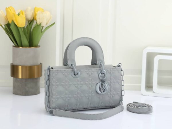 Dior Bag - Image 4