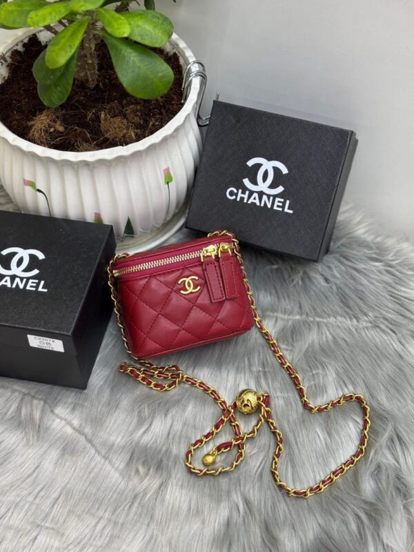 Chanel Vanity - Image 3